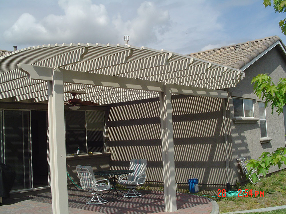 Weatherwood® Phoenix Lattice Patio Covers Duralum Products, Inc.
